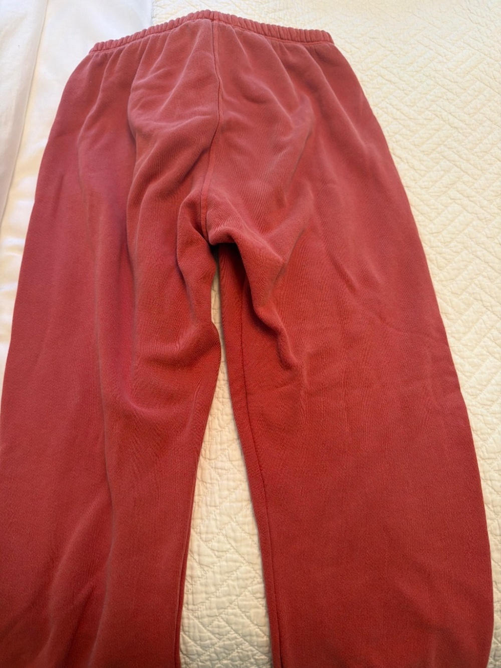 Perfect white tee sweatpants - Picture 4 of 4
